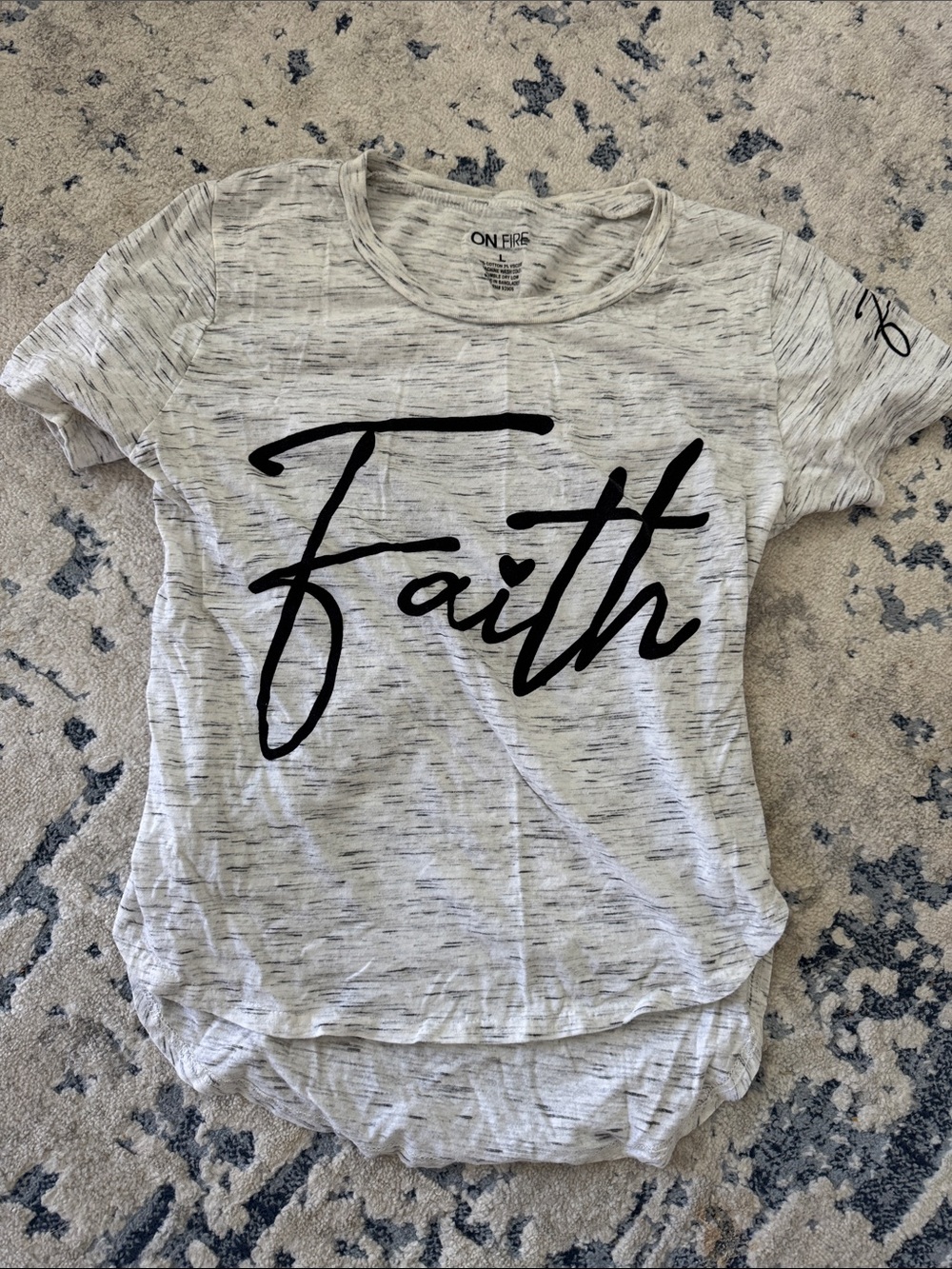 On Fire Light Gray 'Faith' Graphic Short Sleeve Tee